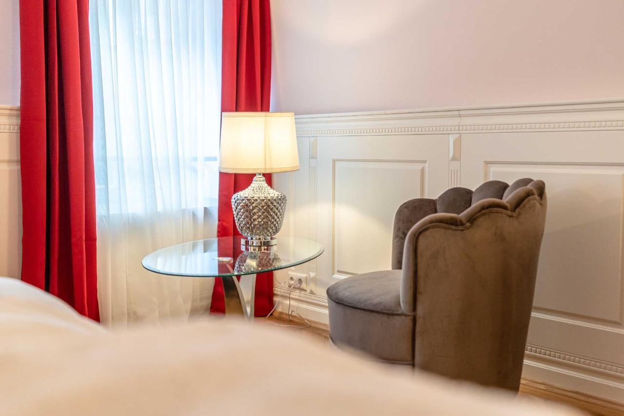 Altstadthotel Bachbraeu Weilheim in Oberbayern Zewnętrze zdjęcie